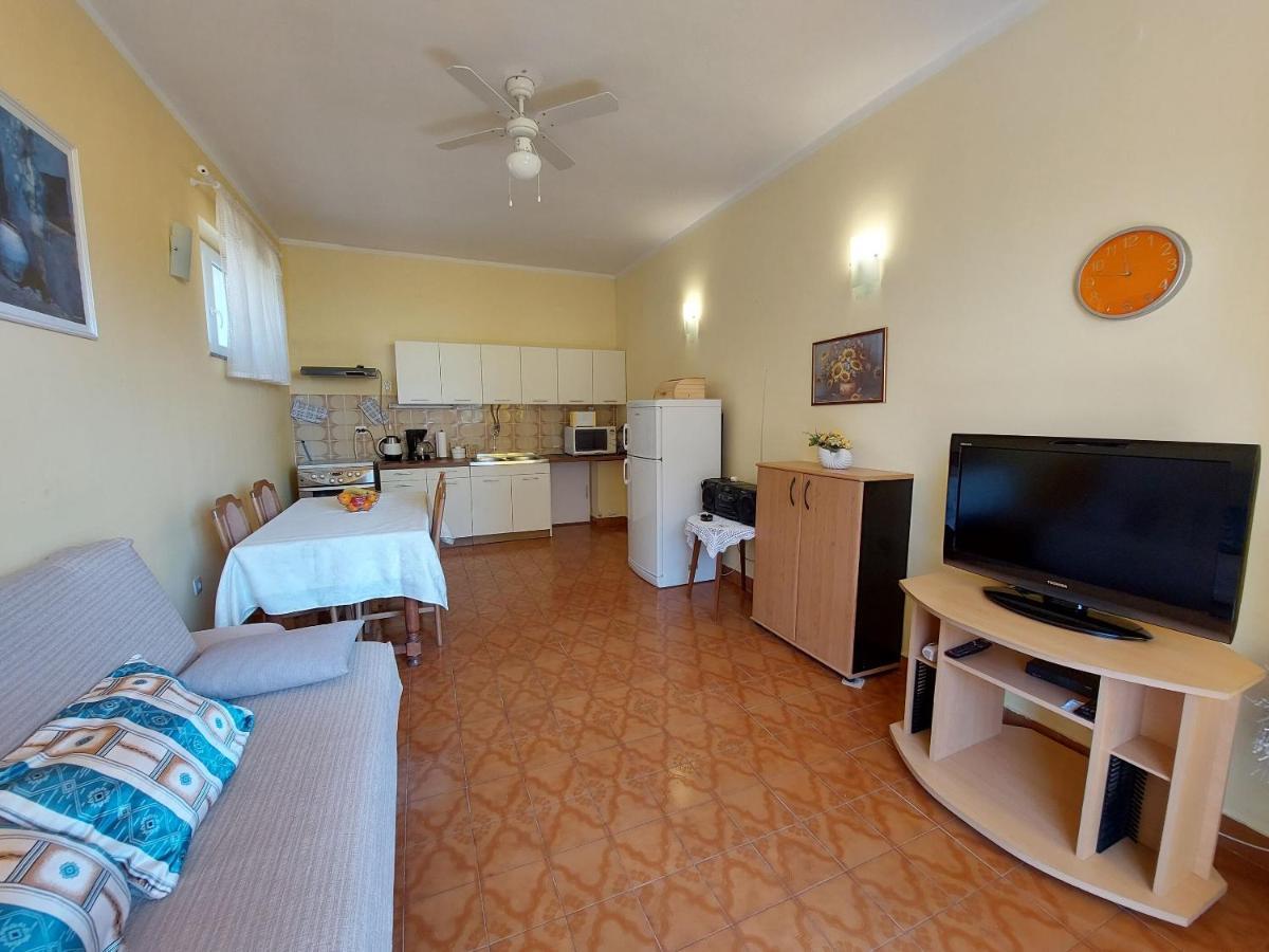 Apartments Faran Crikvenica Εξωτερικό φωτογραφία