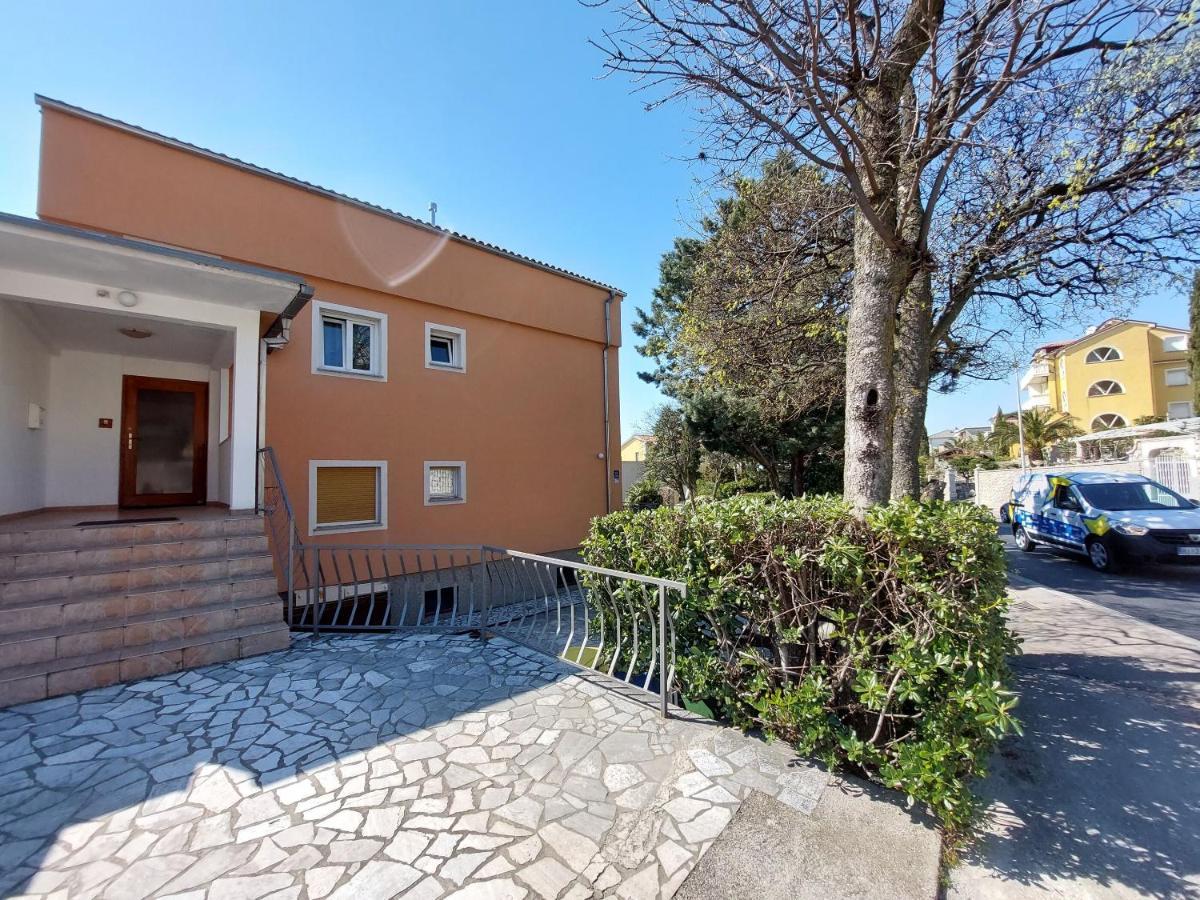 Apartments Faran Crikvenica Εξωτερικό φωτογραφία